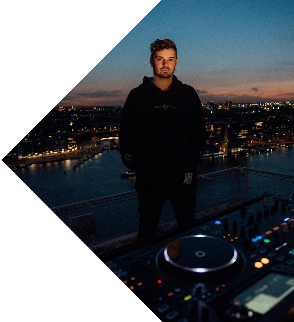Martin Garrix, Bono, The Edge on garrixers.com