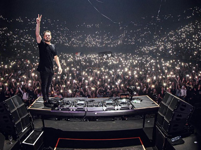 Martin Garrix at Fun Radio Ibiza Experience on garrixers.com